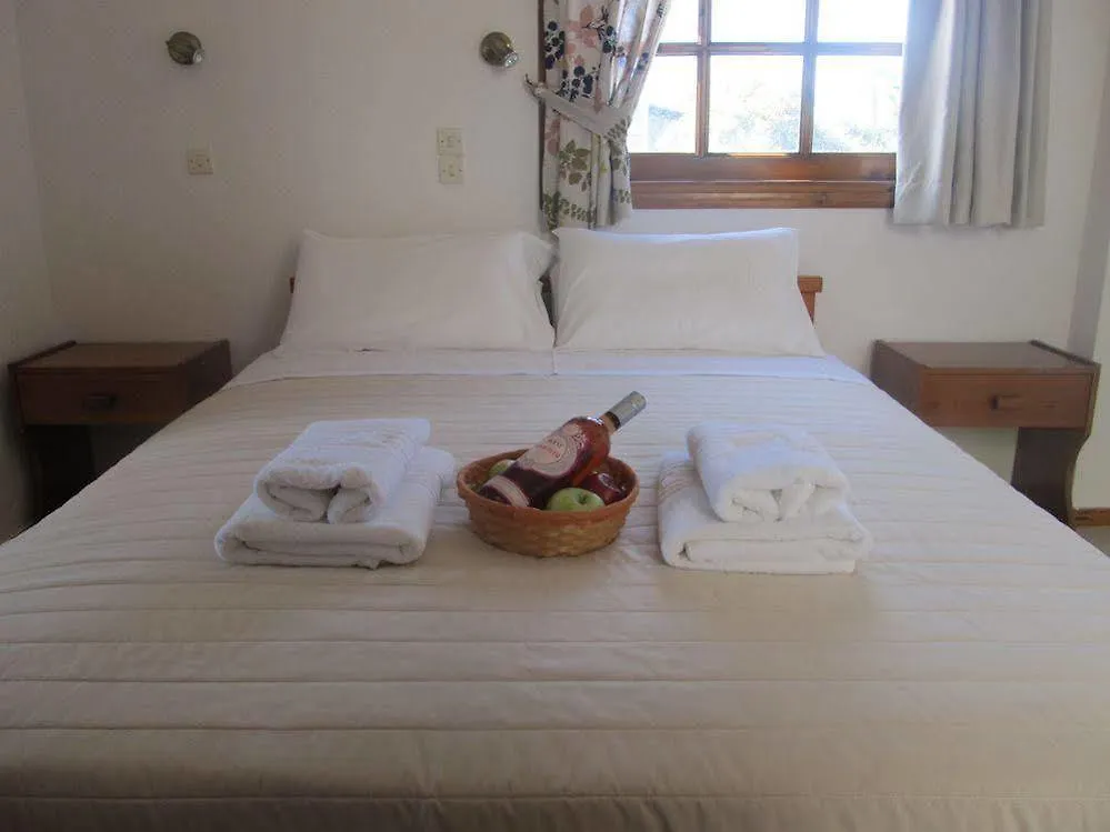 Cathrin Suites Stavros  0*, Stavros (Crete)
